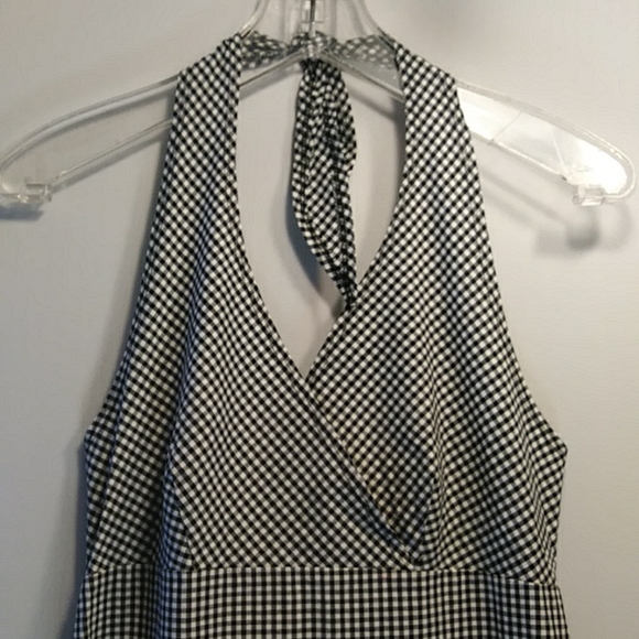 Dynamite gingham halter dress - Picture 2 of 6